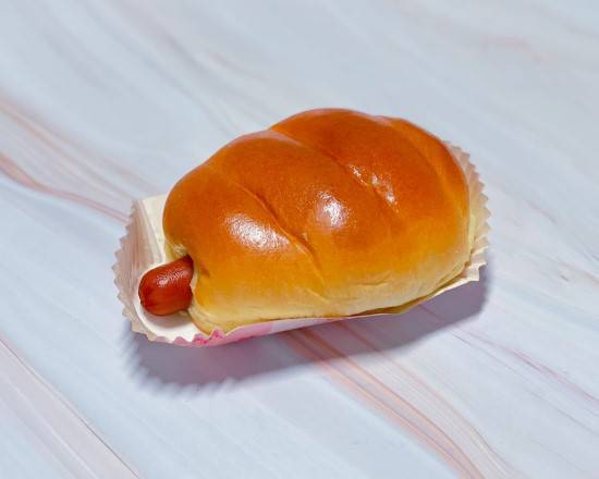 Wiener Bun (腸仔飽)